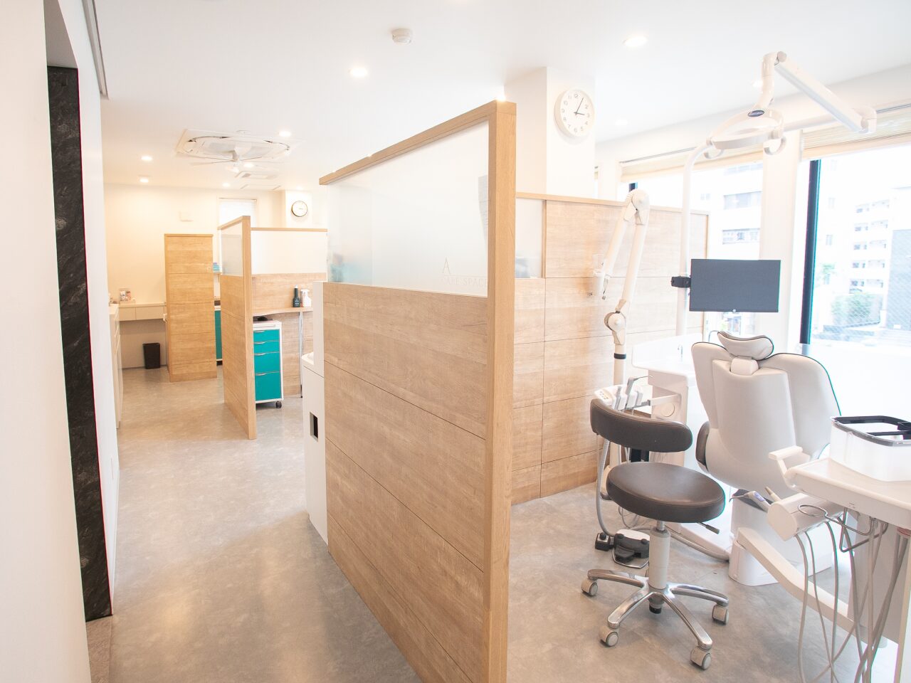 院内はバリアフリー設計で移動もスムーズ。